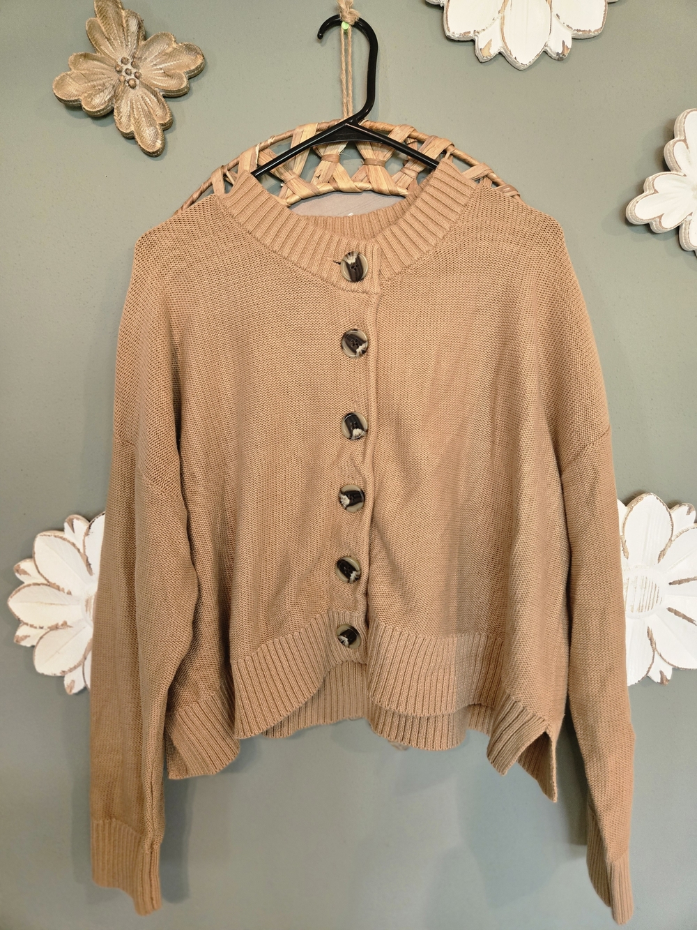 Quince Organic Cropped Cardigan Camel - Picture 2 of 4